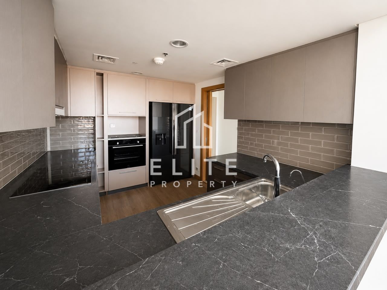 Unfurnished 3BR + Maid | High Floor | Burj View