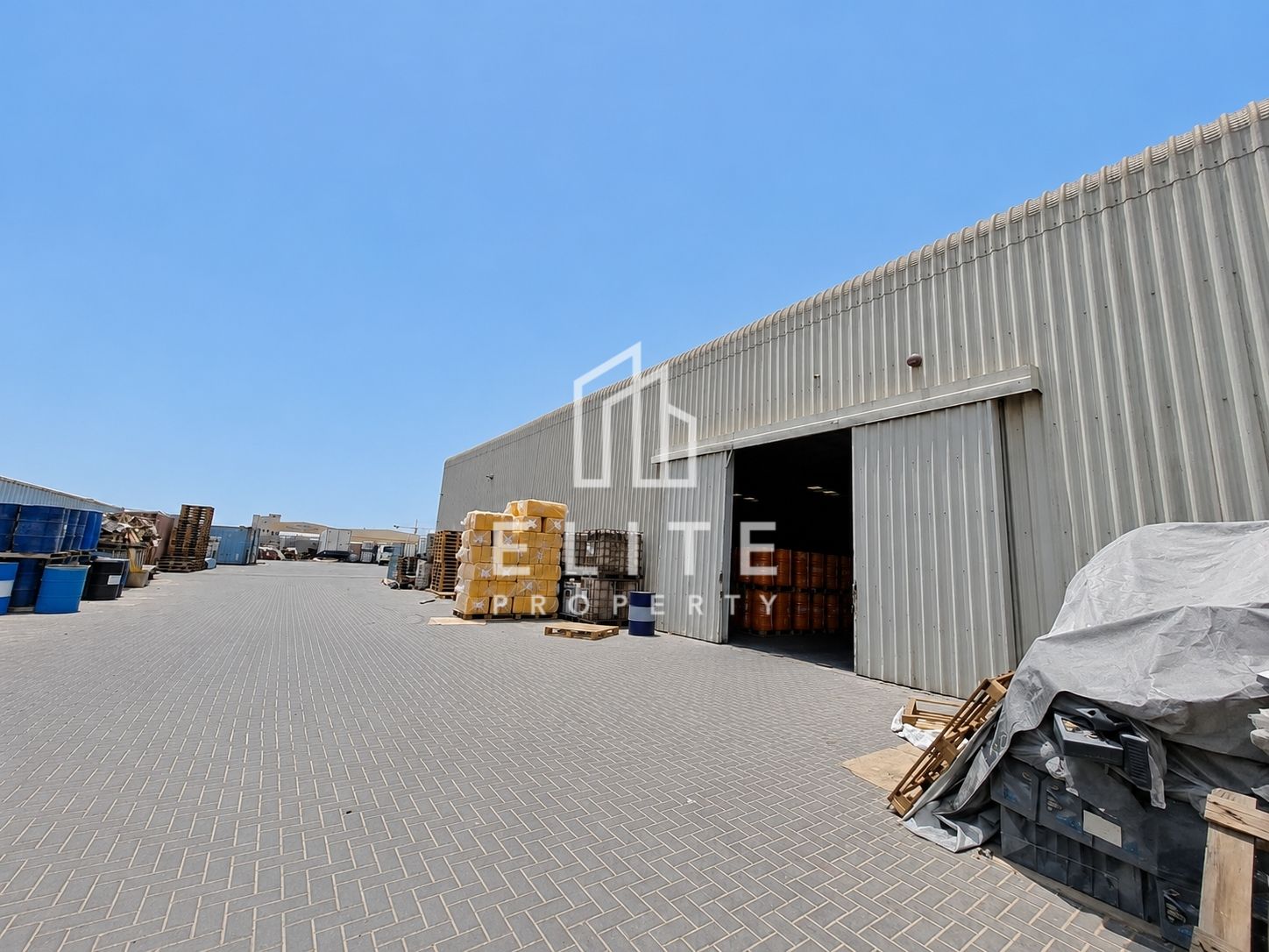 FULLY OPERATIONAL OIL LUBRICANT  FACTORY in EMIRATES OF UM AL QUWAIN for sale at AED 12,000,000