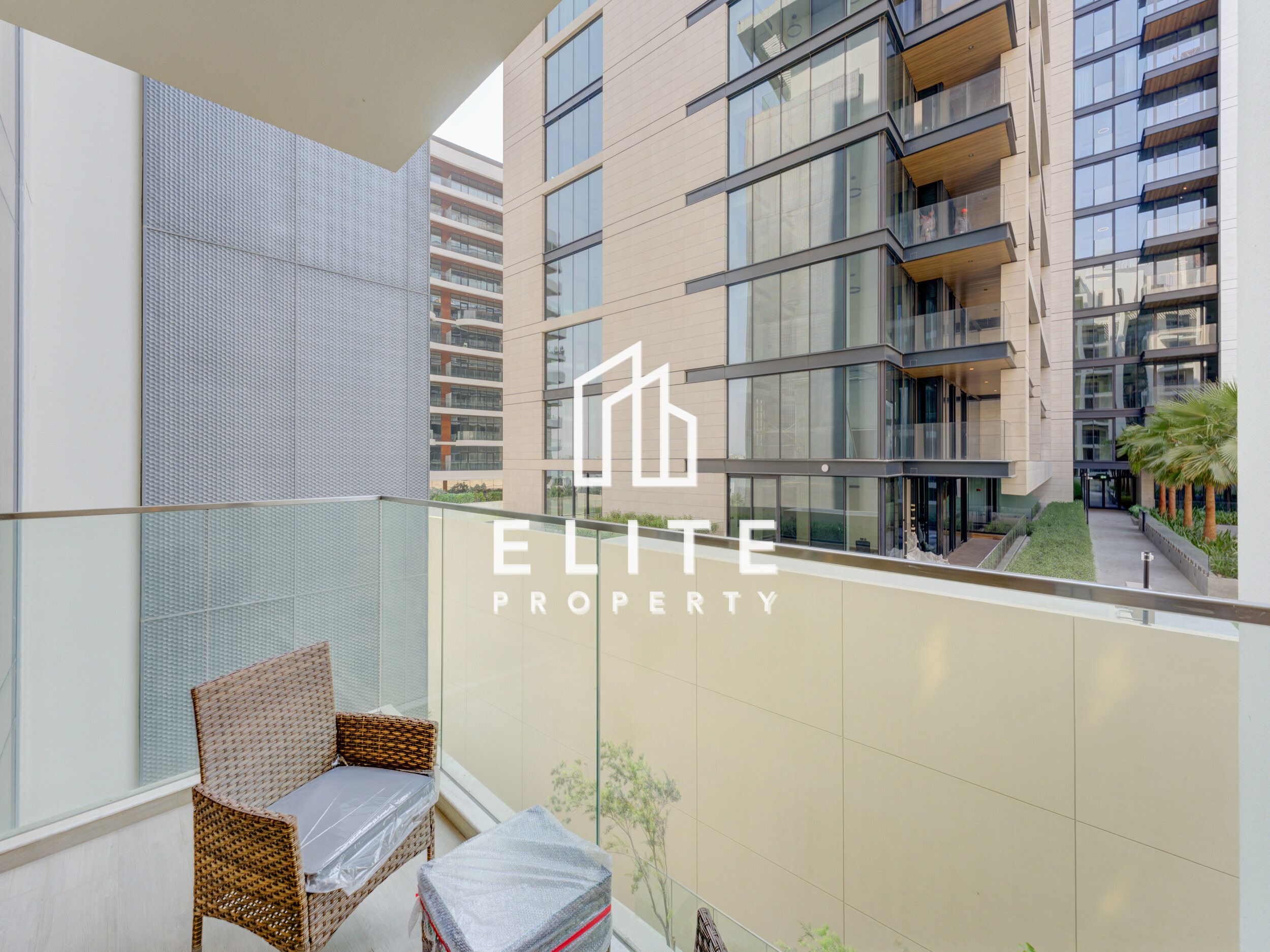 Fully Furnished I Brand New I Flexible Cheques