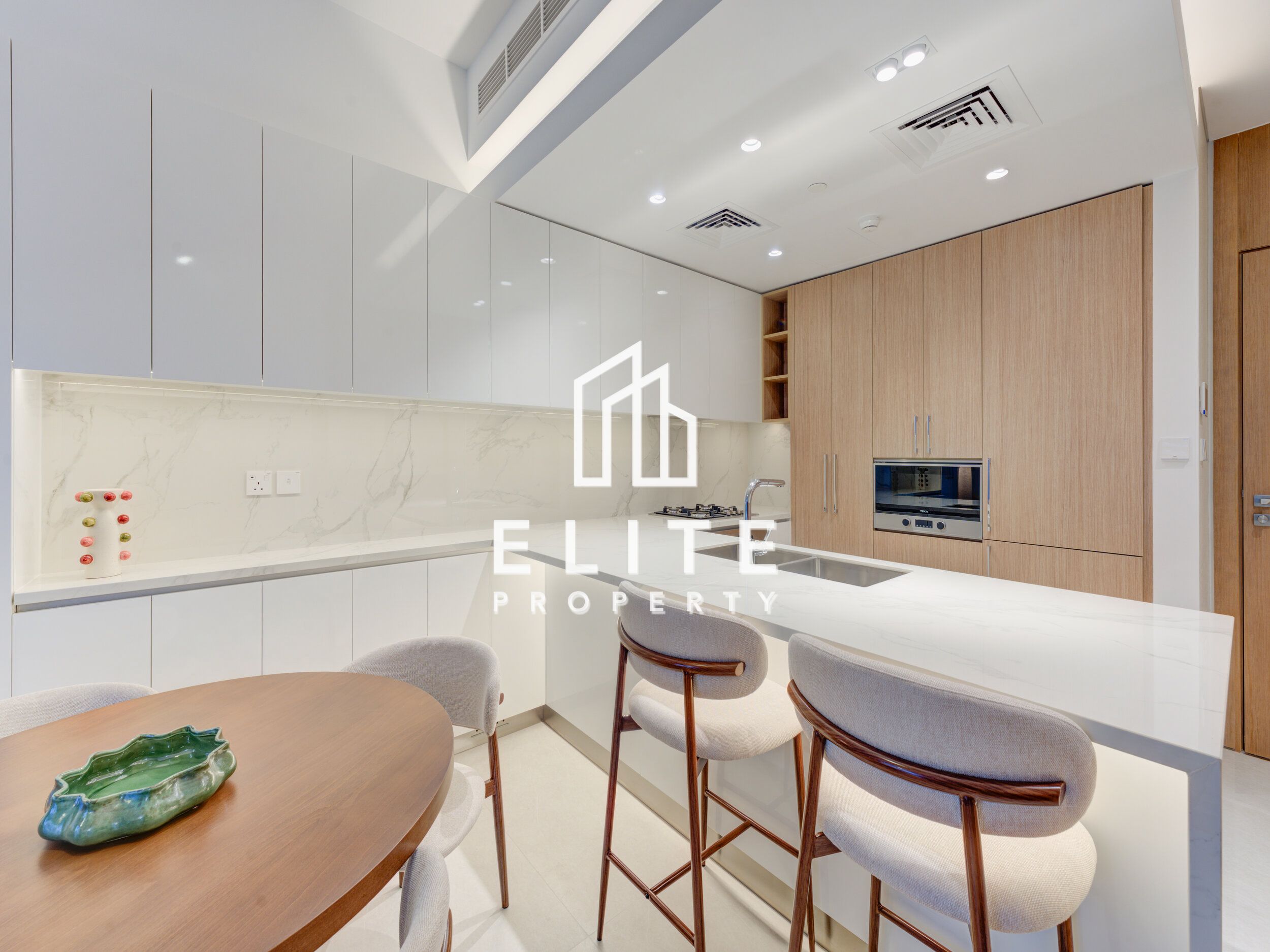 Fully Furnished I Brand New I Flexible Cheques