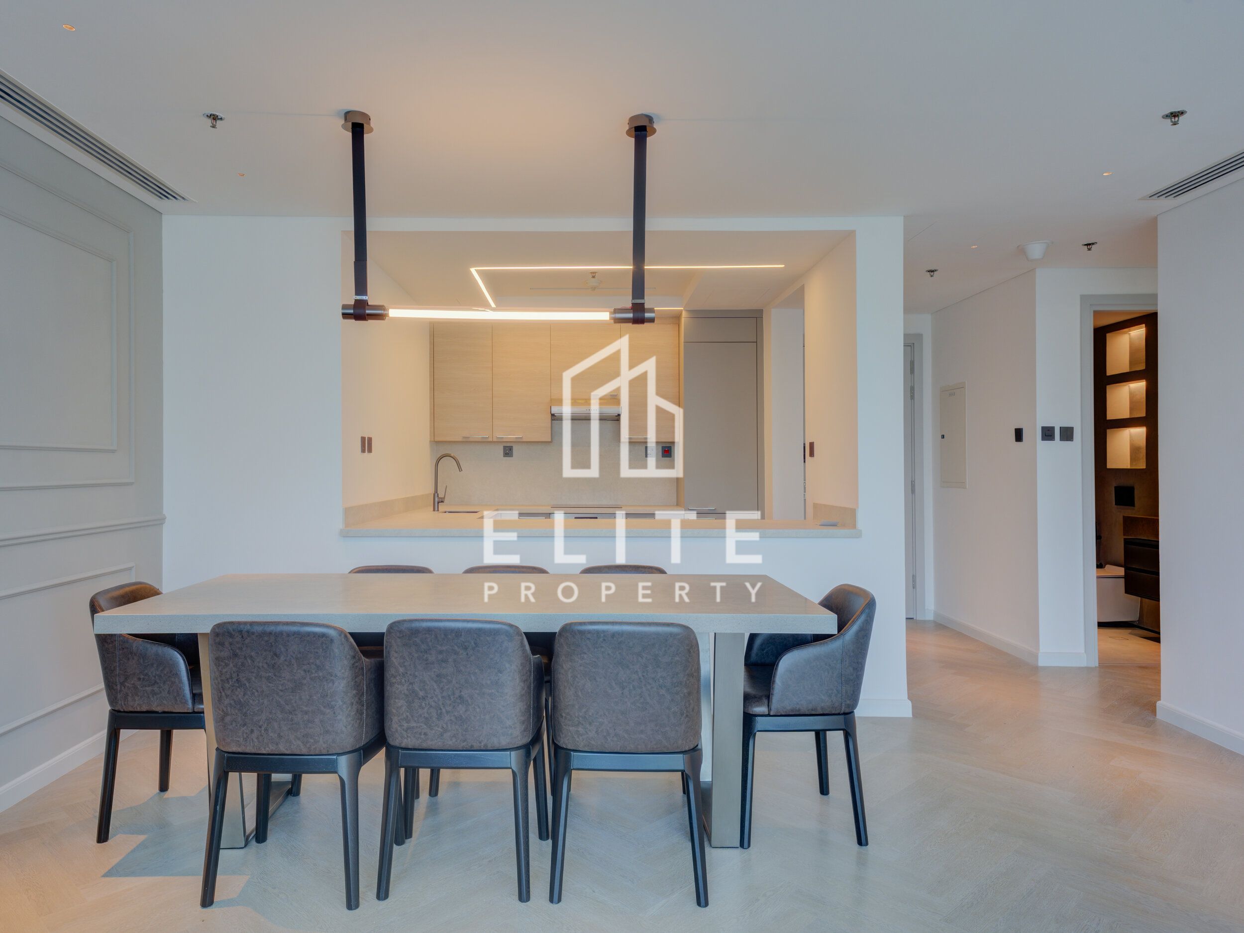 VACANT ON TRANFER | UPGRADED | BIG LAYOUT