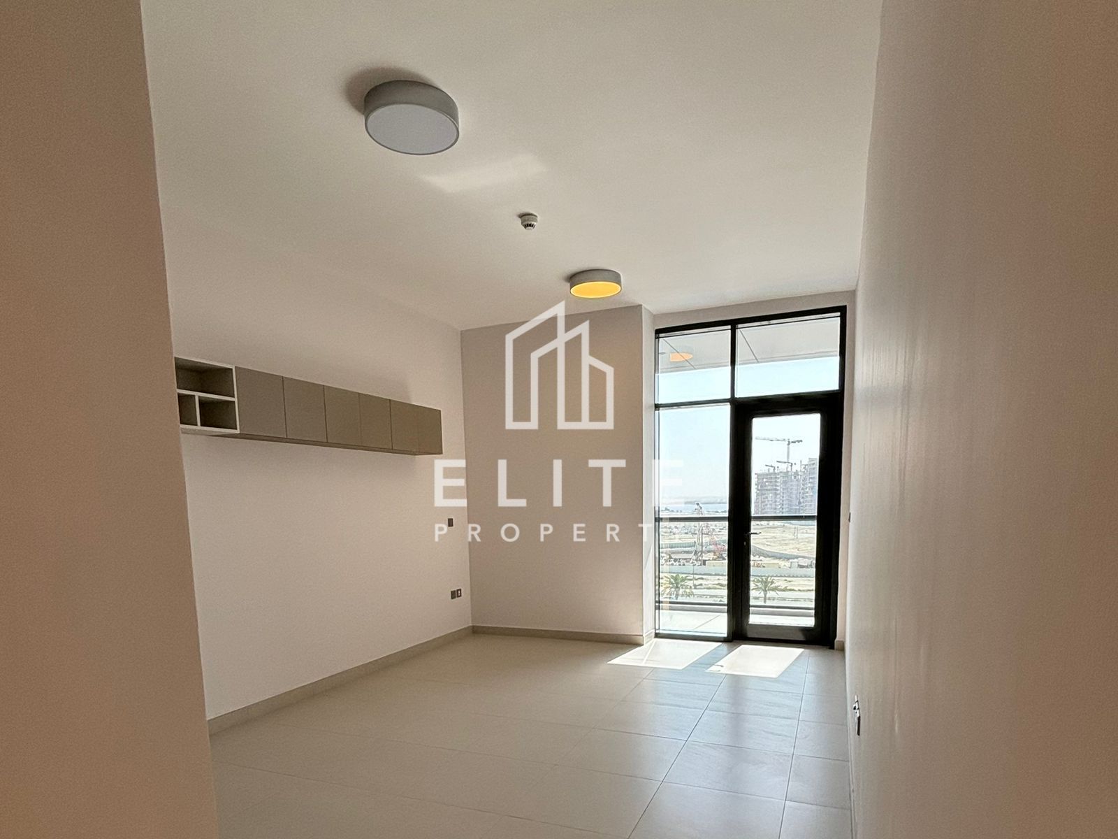BIG LAYOUT | FLEXIBLE CHEQUES| CORNER UNIT