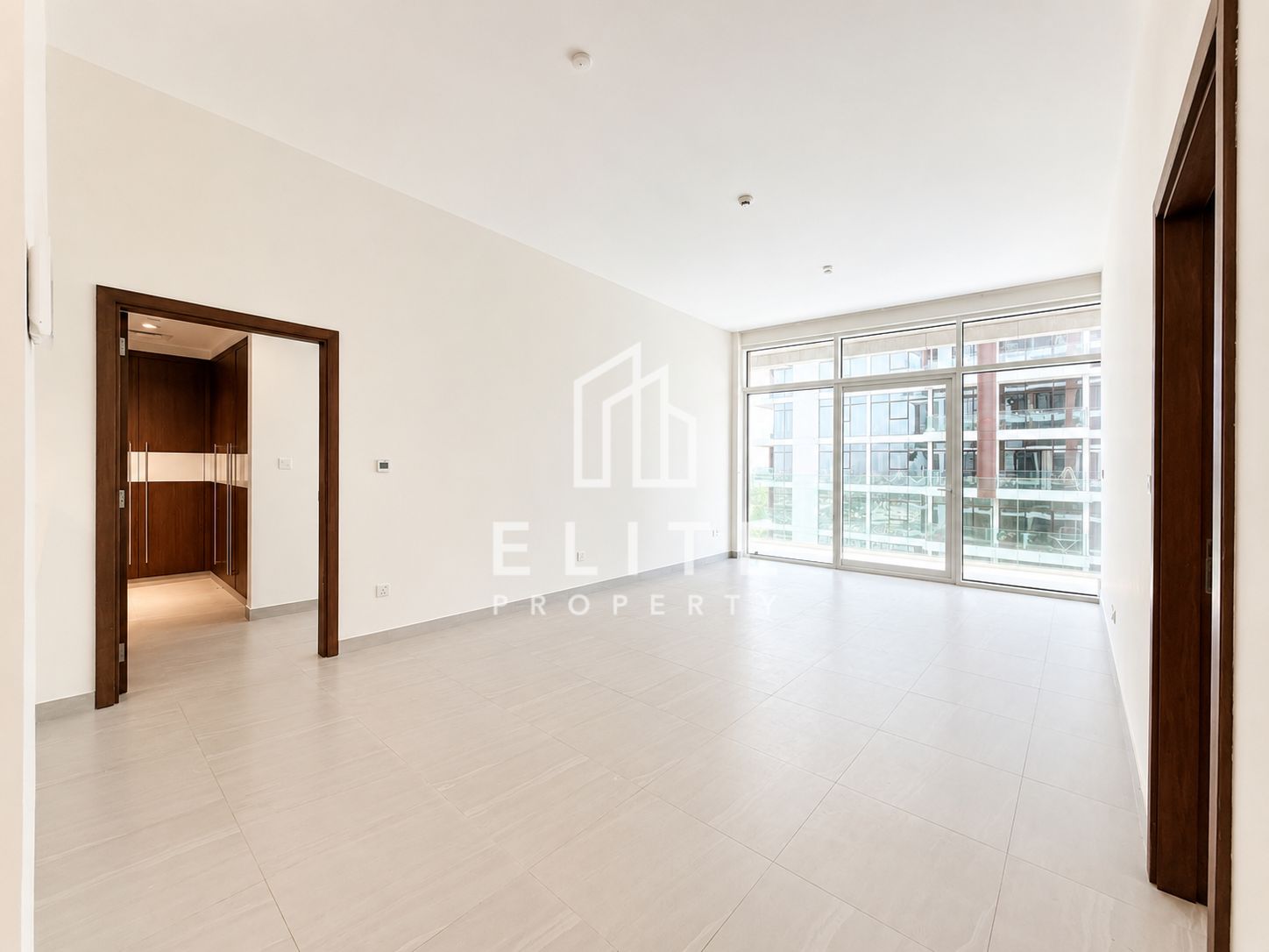 Large Layout | Exclusive | Dubai Frame View