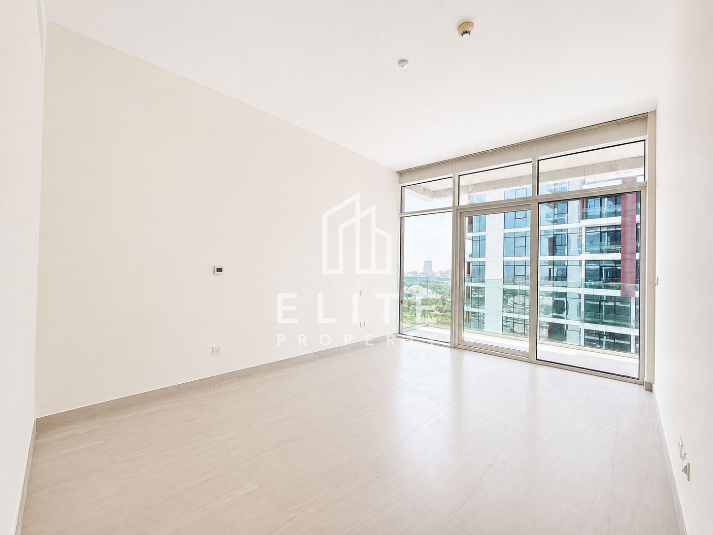 Large Layout | Exclusive | Dubai Frame View