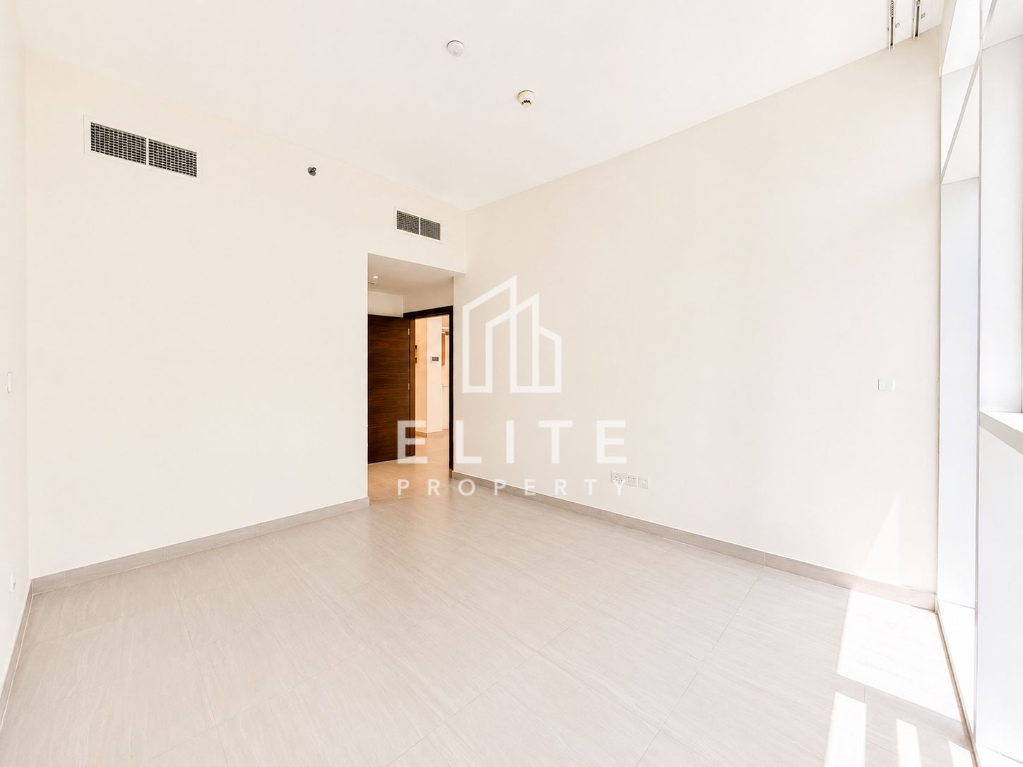 Large Layout | Exclusive | Dubai Frame View