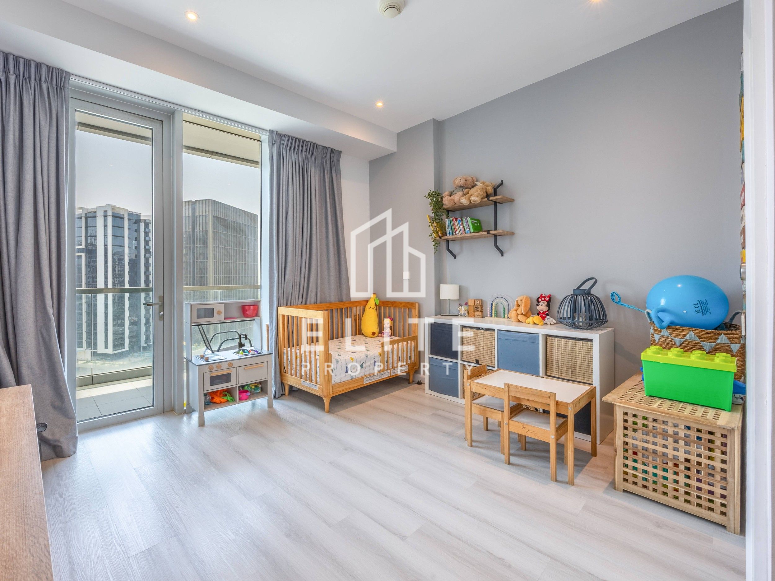 Fully Upgraded | Business bay | Park View