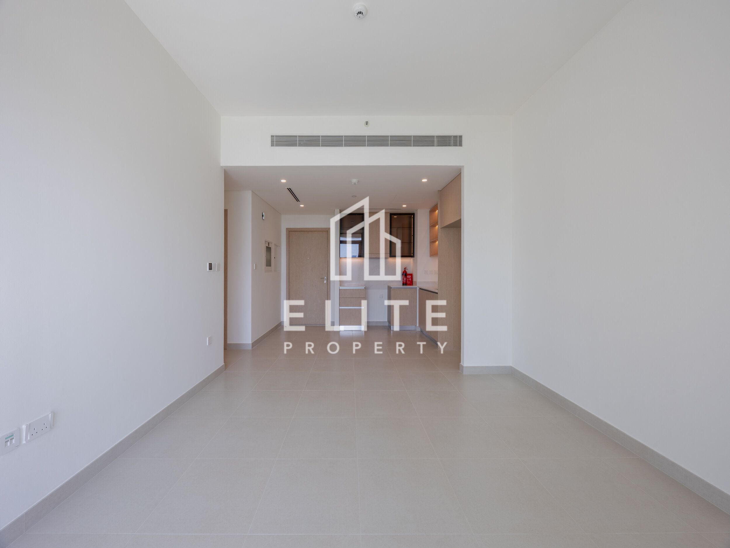 STUNNING GOLF VIEW| AVAILABLE SOON| FLEXIBLE TERMS