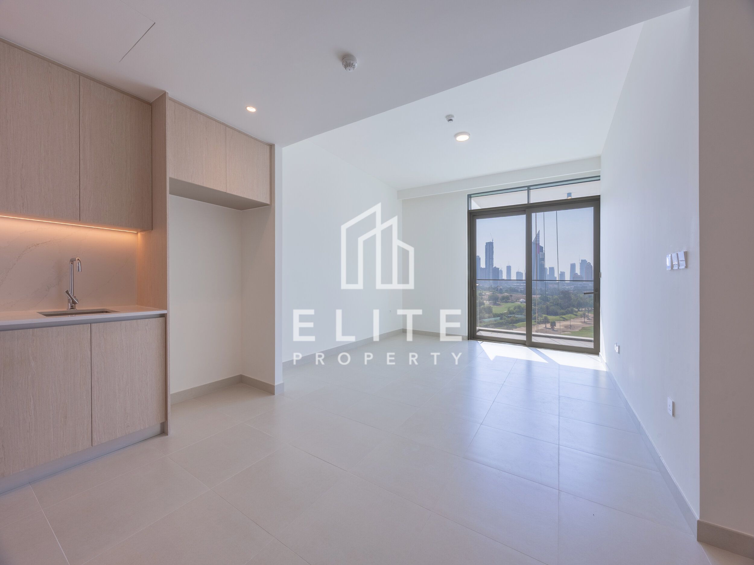 STUNNING GOLF VIEW| AVAILABLE SOON| FLEXIBLE TERMS