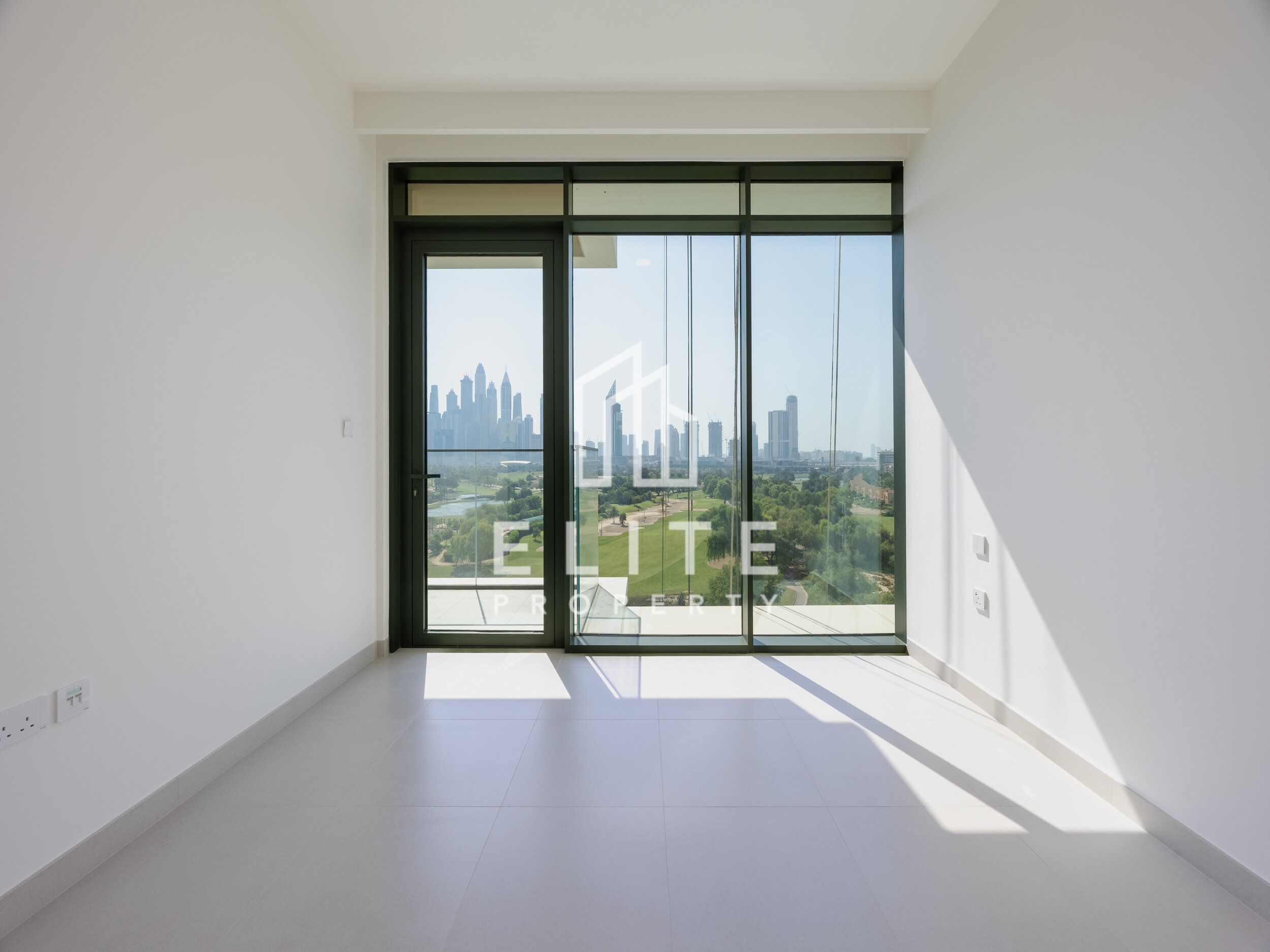 STUNNING GOLF VIEW| AVAILABLE SOON| FLEXIBLE TERMS