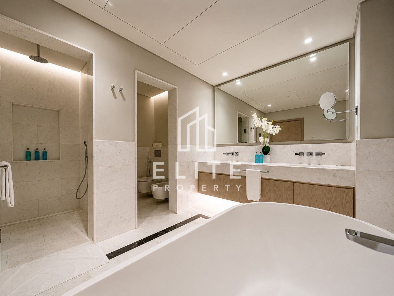 Furnished | High Floor | Corner Unit