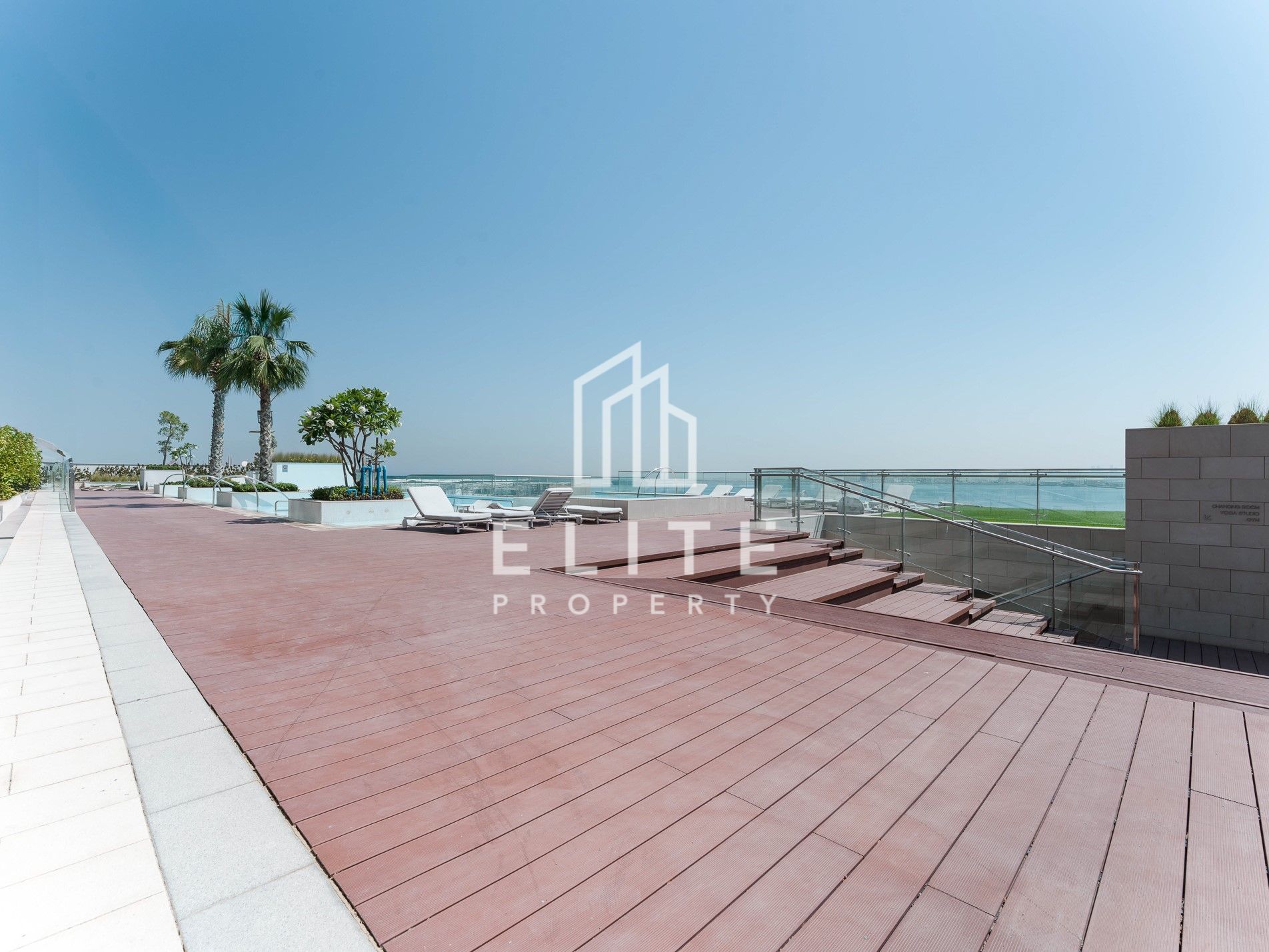 Luxury Waterfront 1BR | With direct Pool Access
