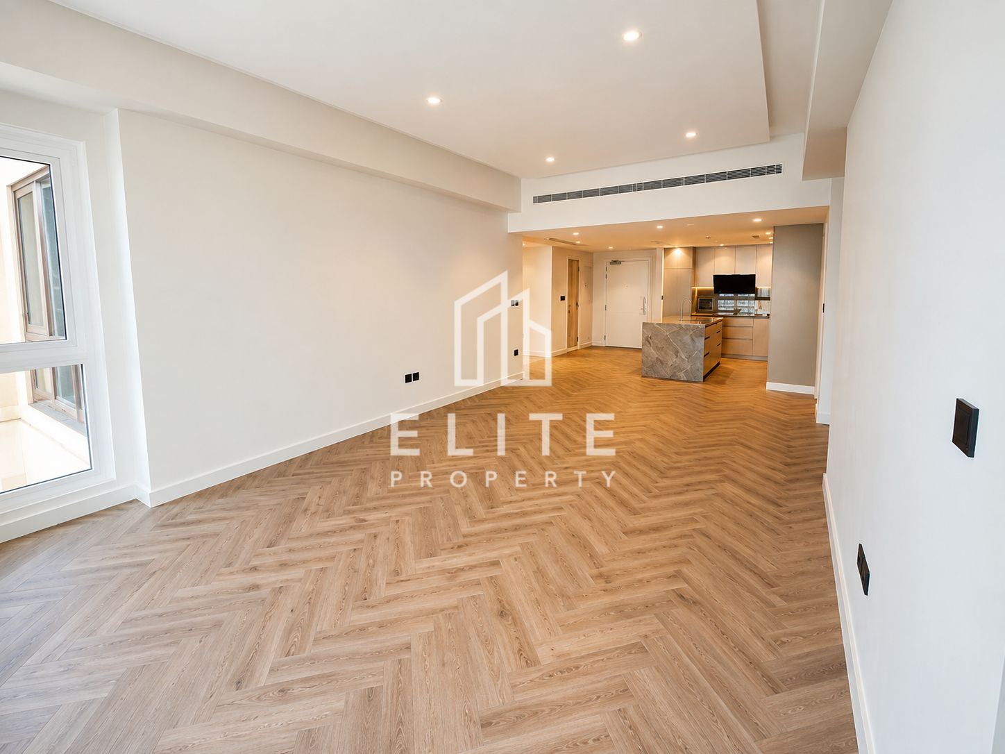 Fully Upgraded | Vacant | Sea View