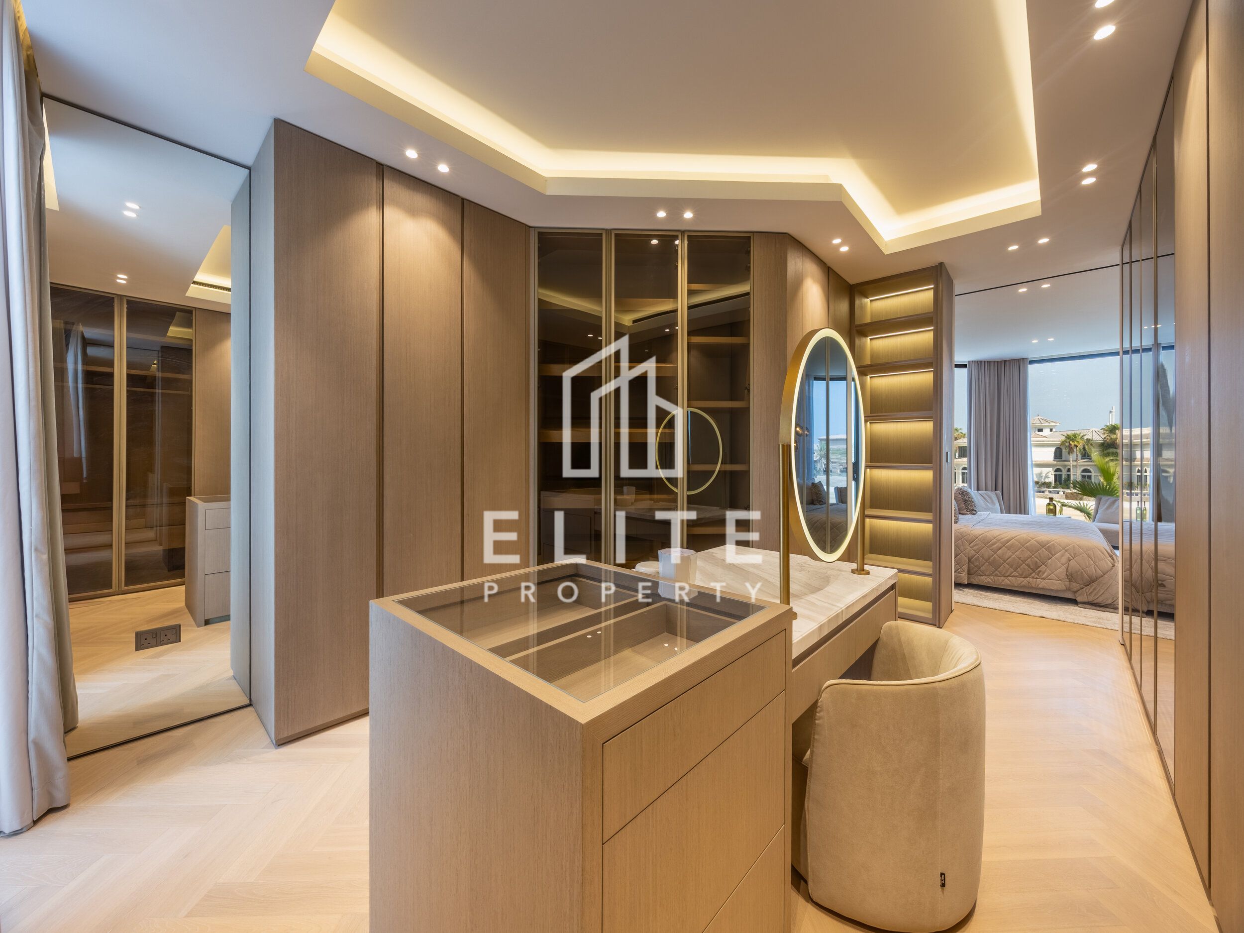 FULLY UPGRADED | EXTENDED PLOT | VACANT