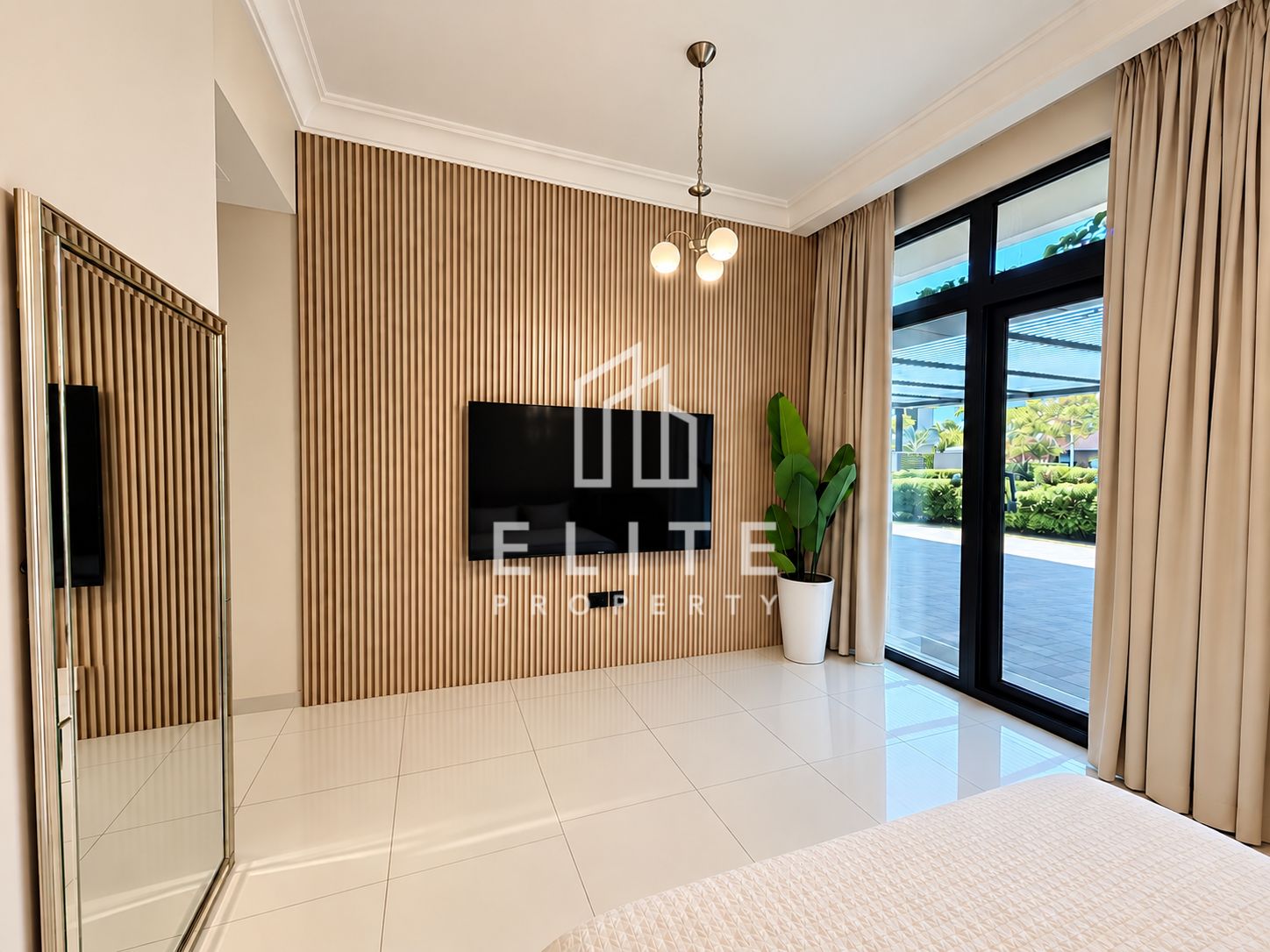 GF en-suite | next to park | spacious