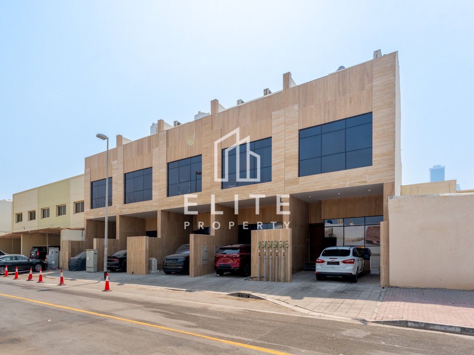 5 TOWNHOUSES | FULLY RENTED | BURJ KHALIFA VIEWS