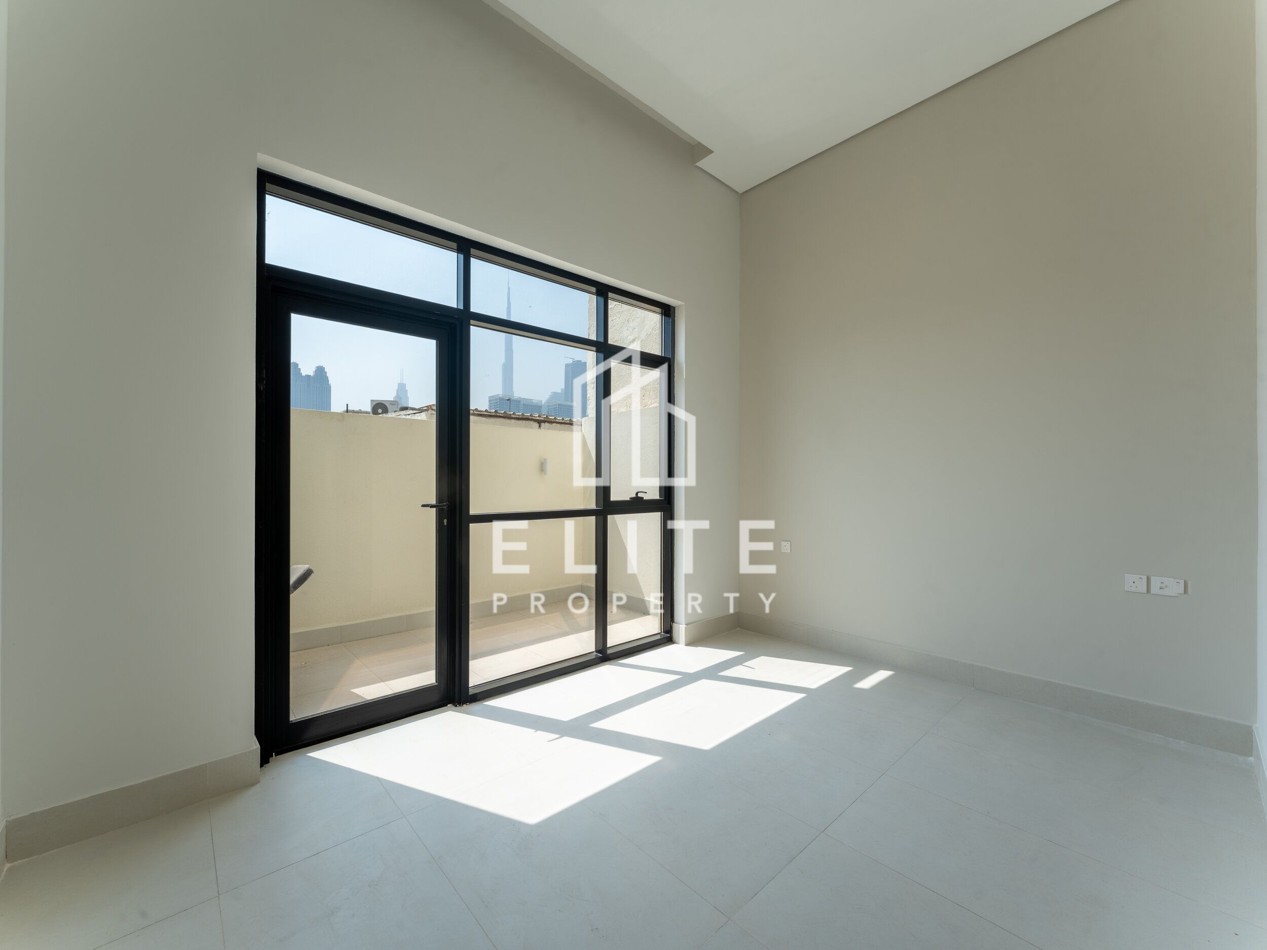 5 TOWNHOUSES | FULLY RENTED | BURJ KHALIFA VIEWS