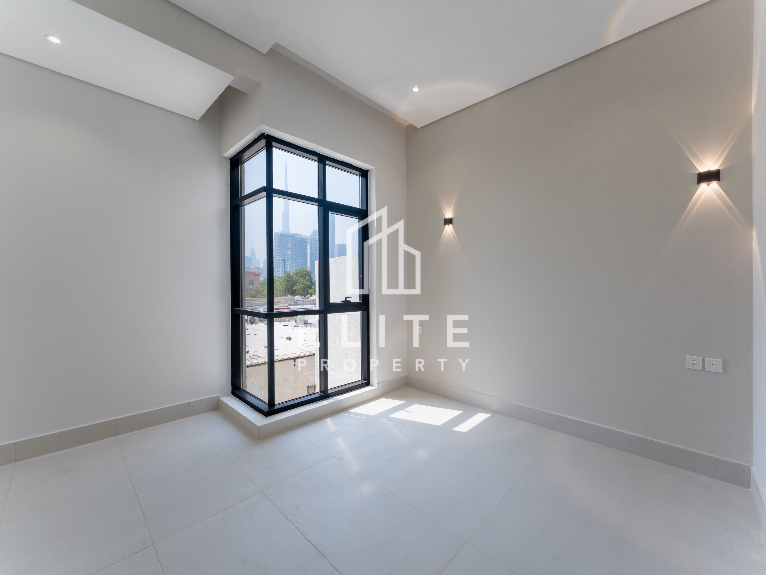 5 TOWNHOUSES | FULLY RENTED | BURJ KHALIFA VIEWS
