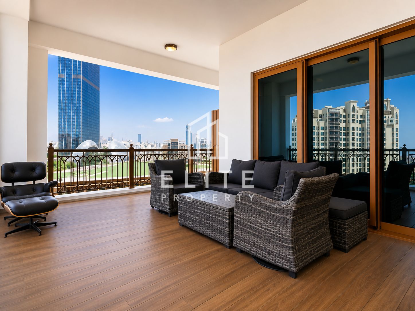 Furnished | Fully Upgraded | Large Layout