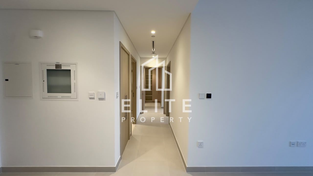 Corner | Flexible Cheques | Boulevard View