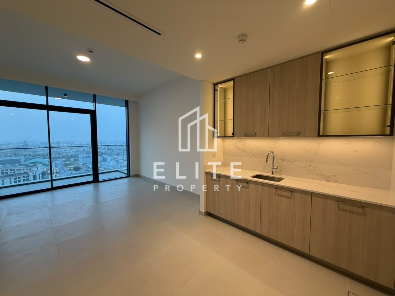 Corner | Flexible Cheques | Boulevard View