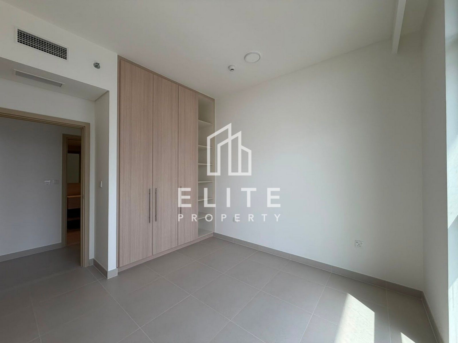 Corner | Flexible Cheques | Boulevard View