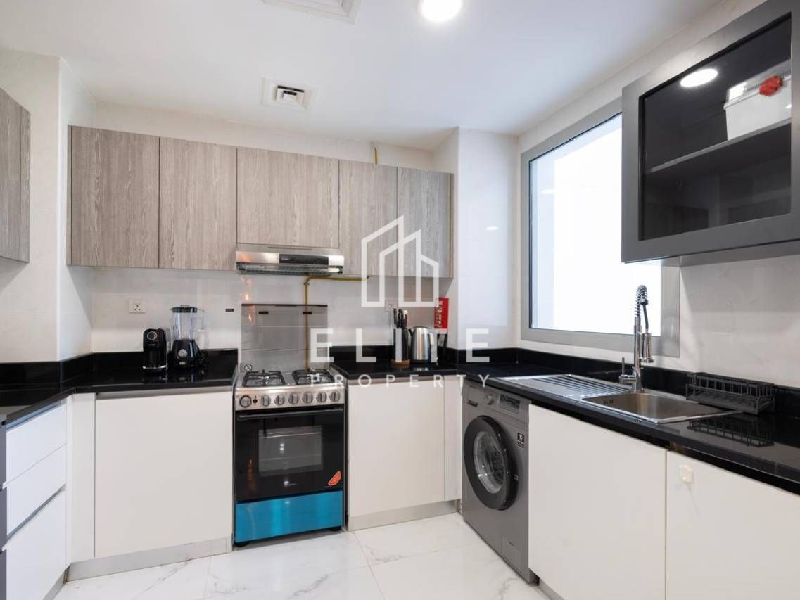 Fully Furnished | Steps from Metro | High Floor
