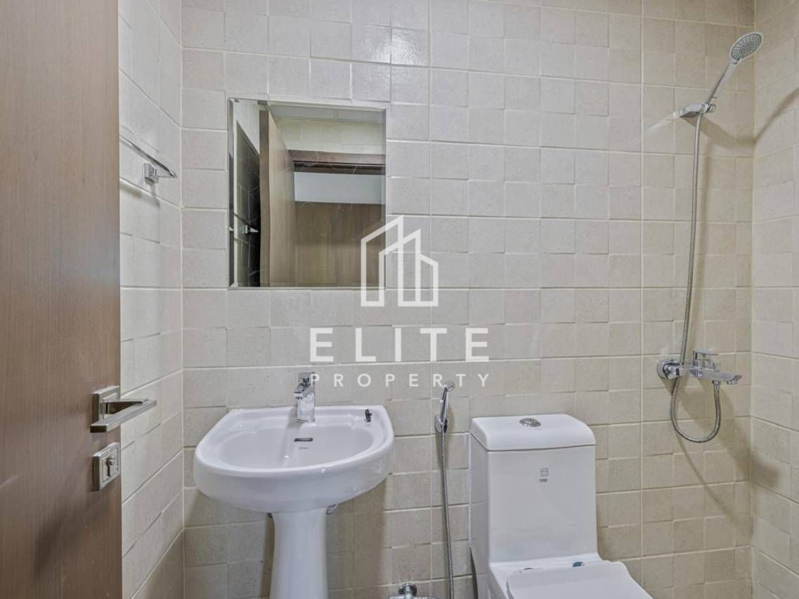 Fully Furnished | Steps from Metro | High Floor