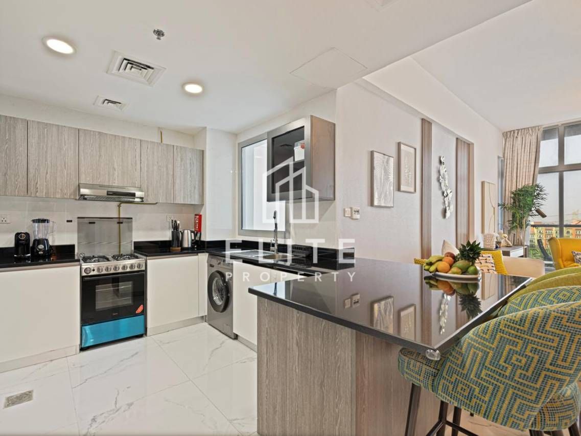 Fully Furnished | Steps from Metro | High Floor