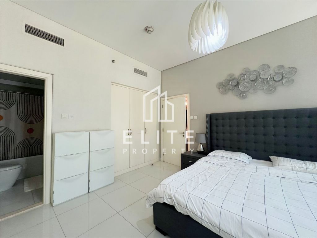 FULLY FURNISHED, AVAILABLE NOW, HIGHLY MAINTAINED