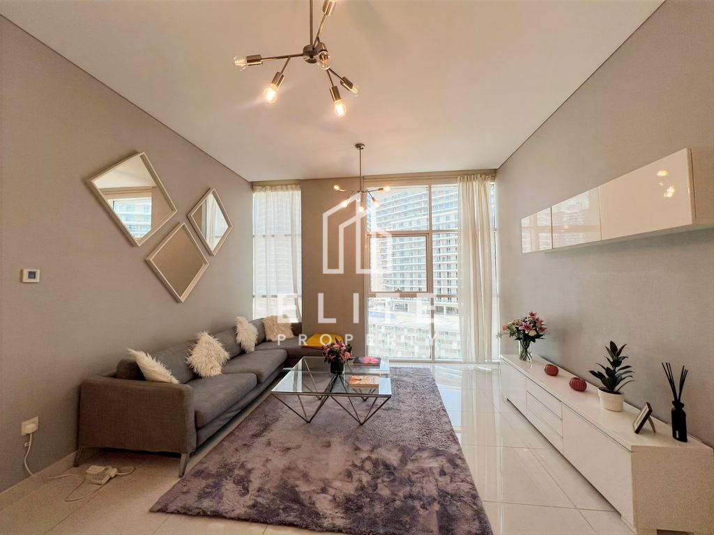 FULLY FURNISHED, AVAILABLE NOW, HIGHLY MAINTAINED