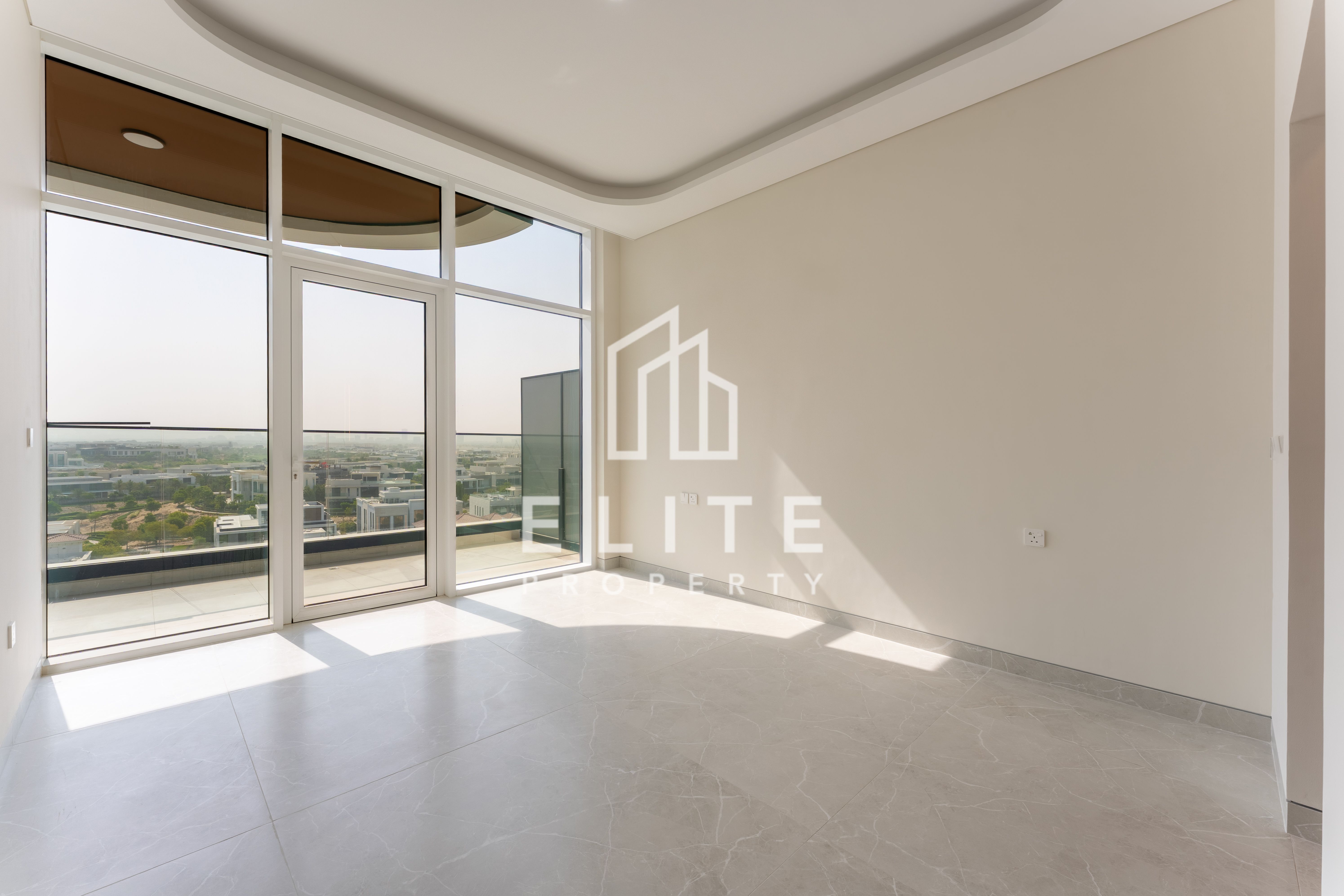 GOLF & VILLA VIEW I FLEXIBLE CHEQUES I BRAND NEW