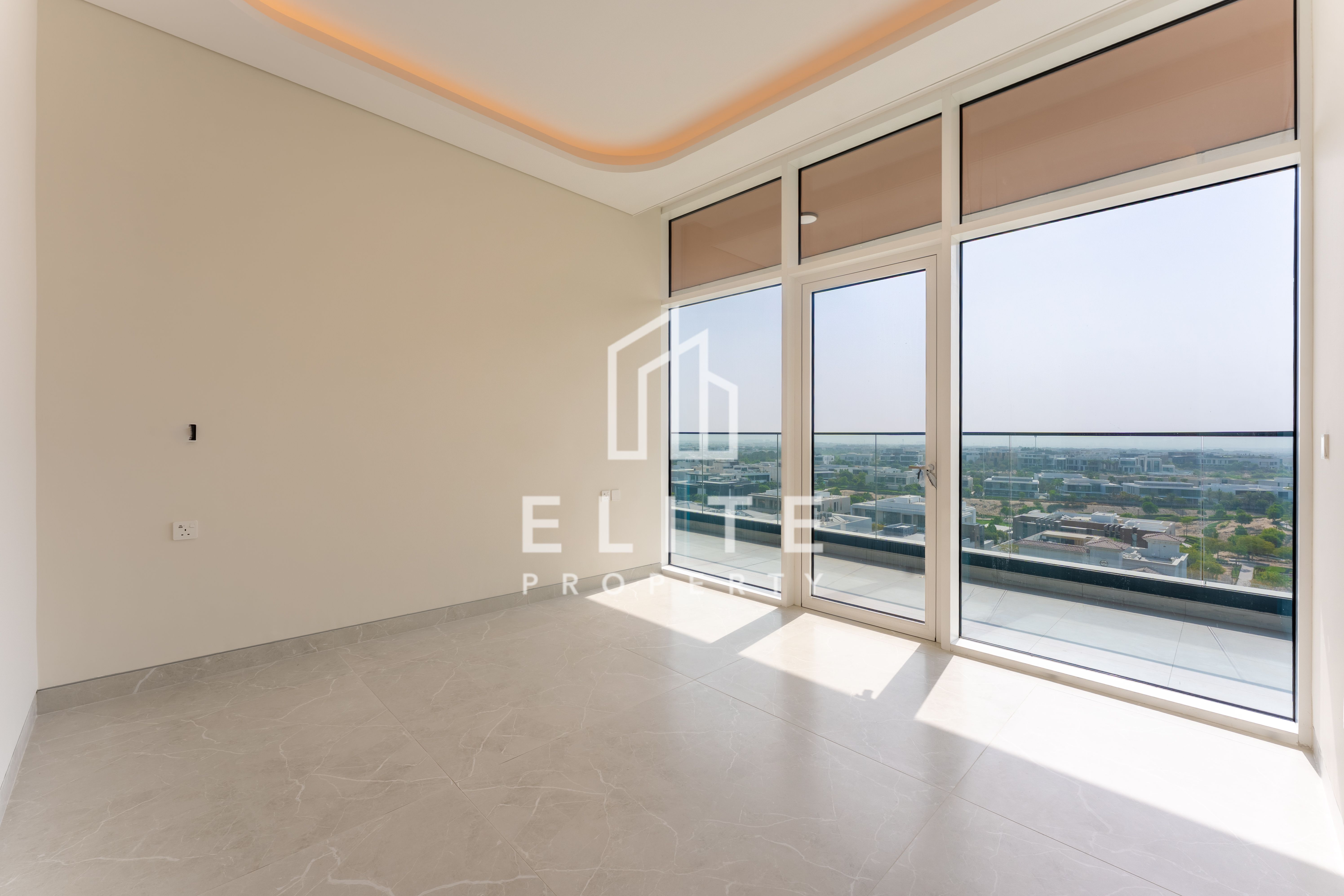 GOLF & VILLA VIEW I FLEXIBLE CHEQUES I BRAND NEW