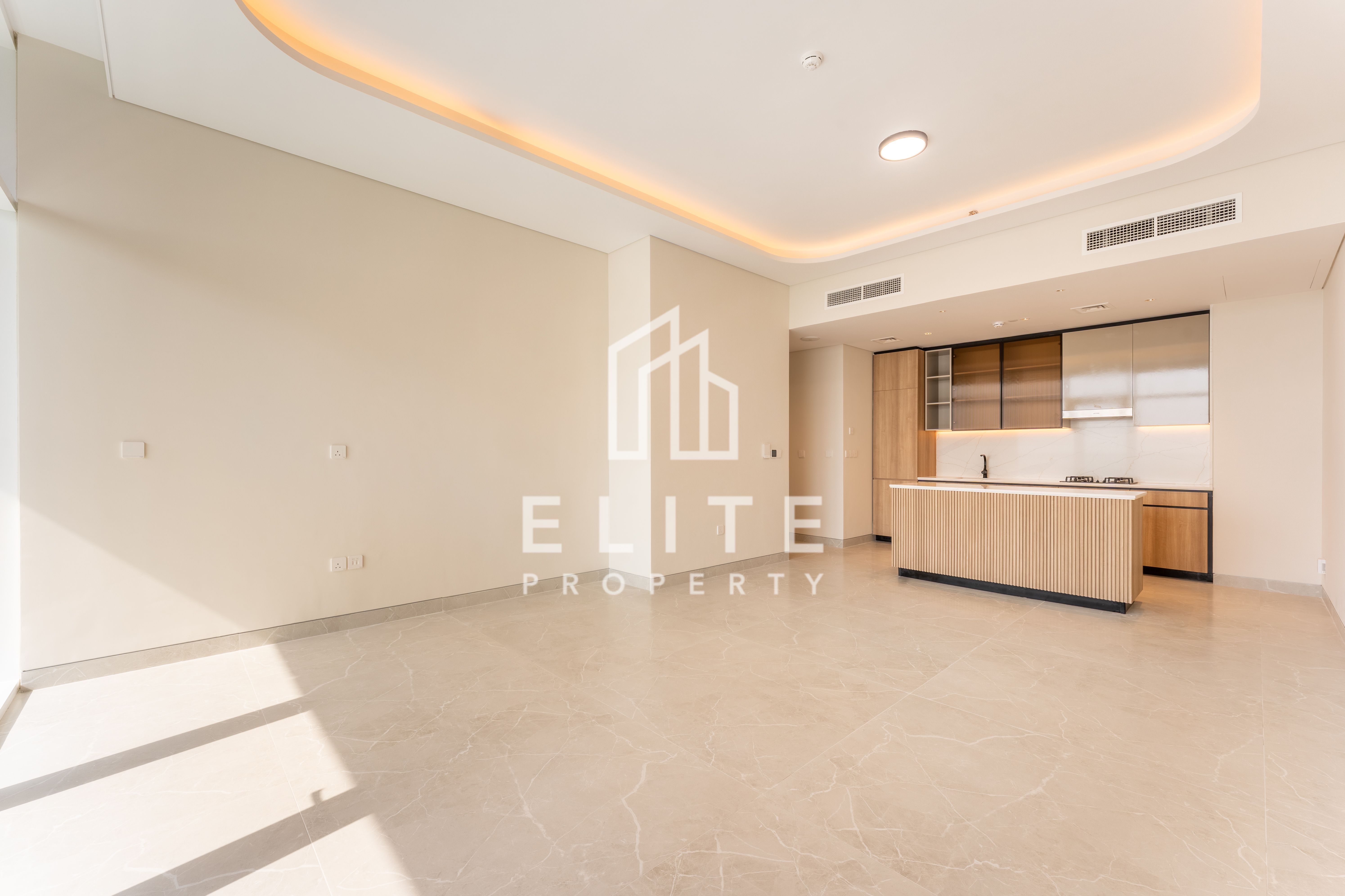 GOLF & VILLA VIEW I FLEXIBLE CHEQUES I BRAND NEW