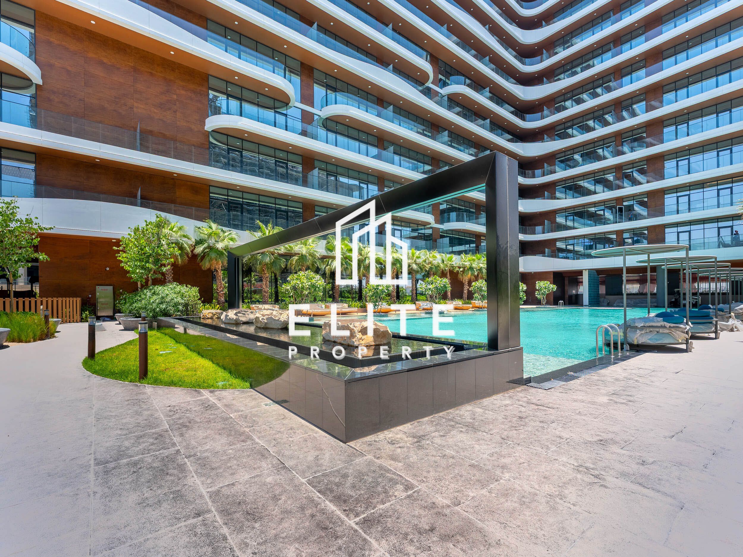 GOLF & VILLA VIEW I FLEXIBLE CHEQUES I BRAND NEW
