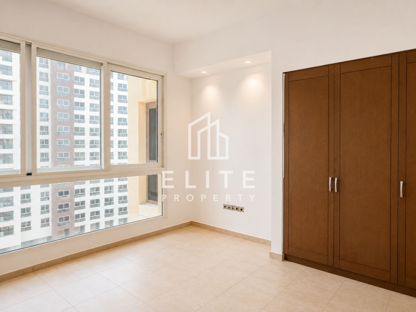 Vacant | Sea View | High Floor