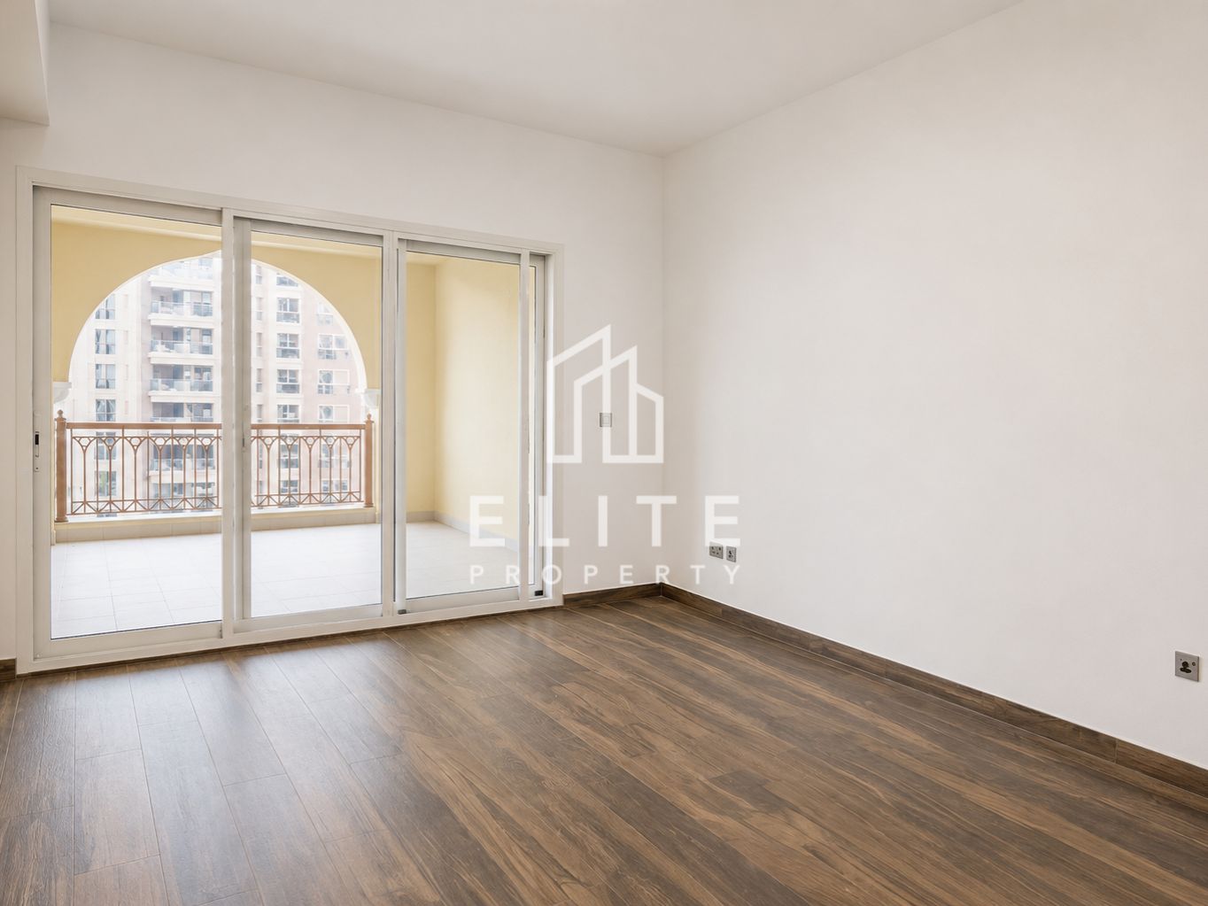 Vacant | Sea View | High Floor