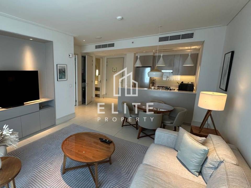 AVAILABLE NOW, FULLY FURNISHED, HIGHLY MAINTAINED