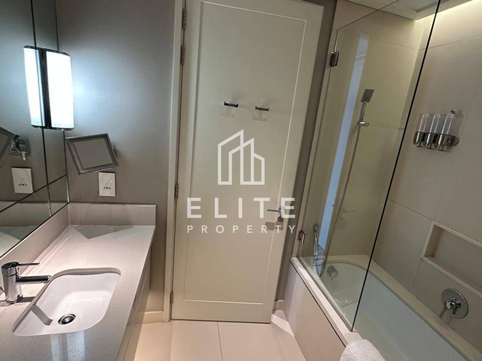 AVAILABLE NOW, FULLY FURNISHED, HIGHLY MAINTAINED