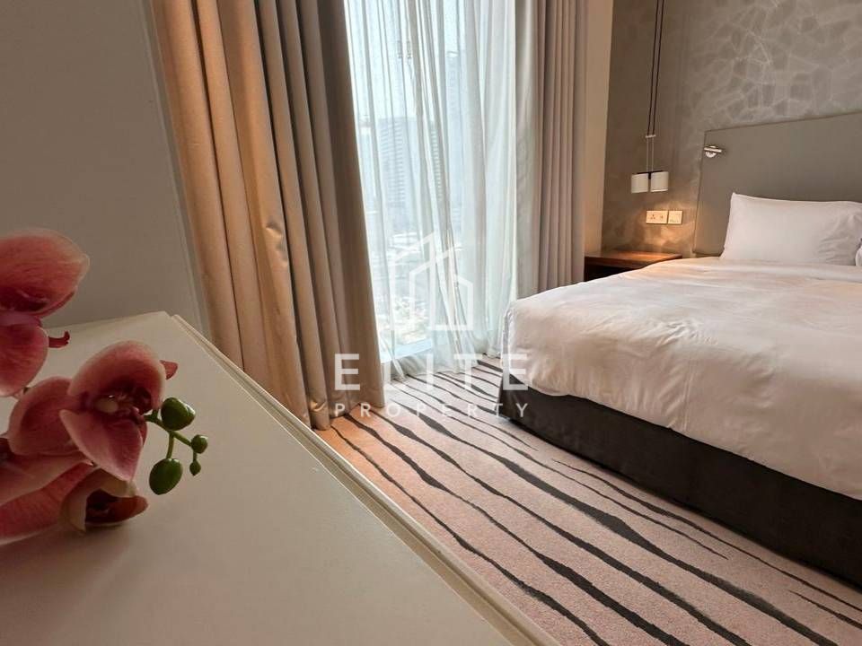 AVAILABLE NOW, FULLY FURNISHED, HIGHLY MAINTAINED