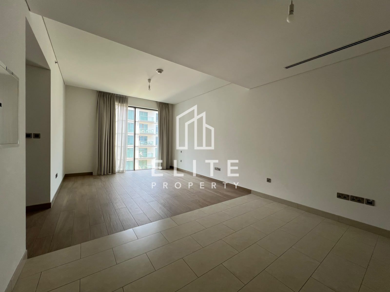 SPACIOUS LAYOUT | HIGHLY MAINTAINED | MOVE IN NOW