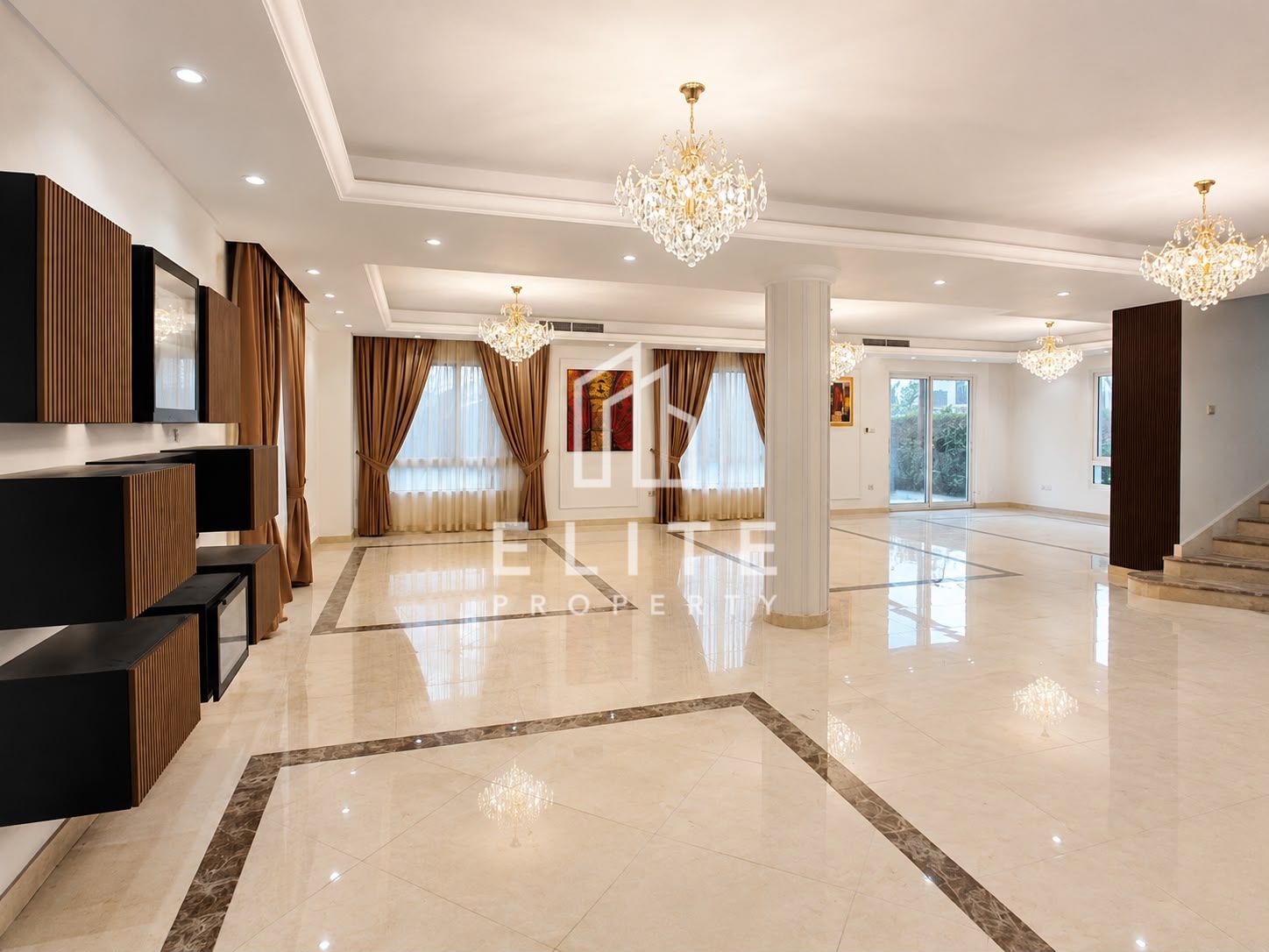 Spacious 4 Bed Family Home | Large Garden