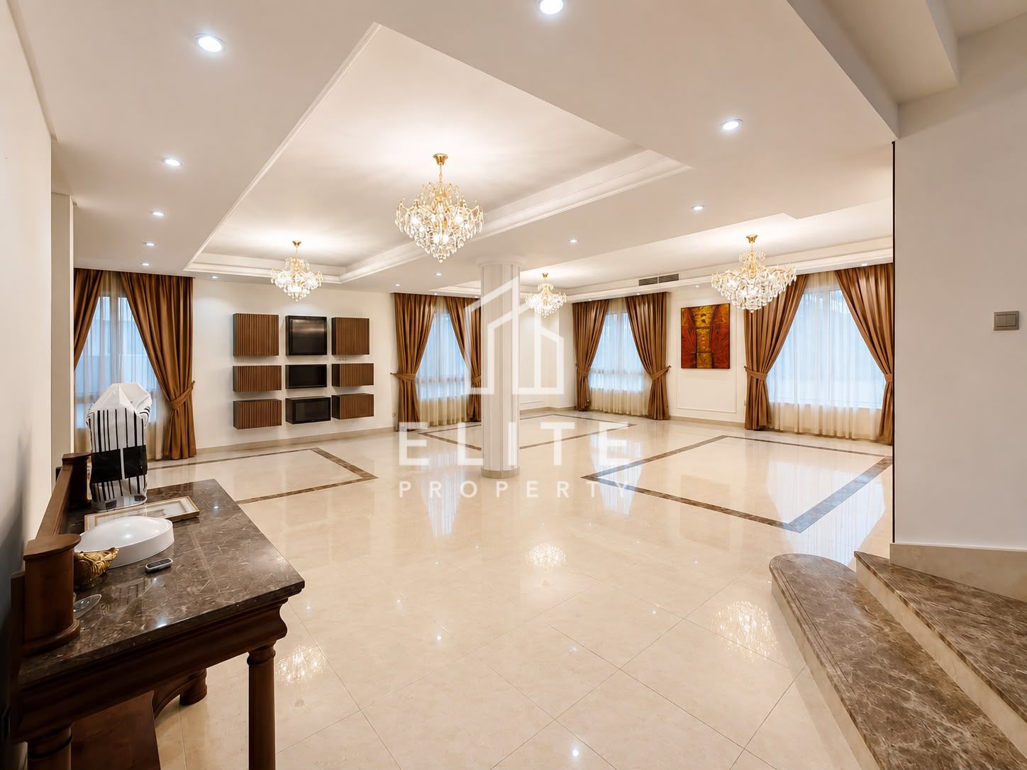 Spacious 4 Bed Family Home | Large Garden