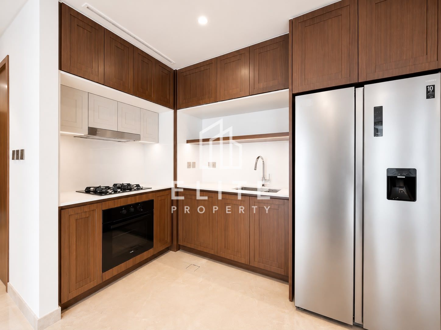 MID FLOOR| MARINA VIEW  | VACANT