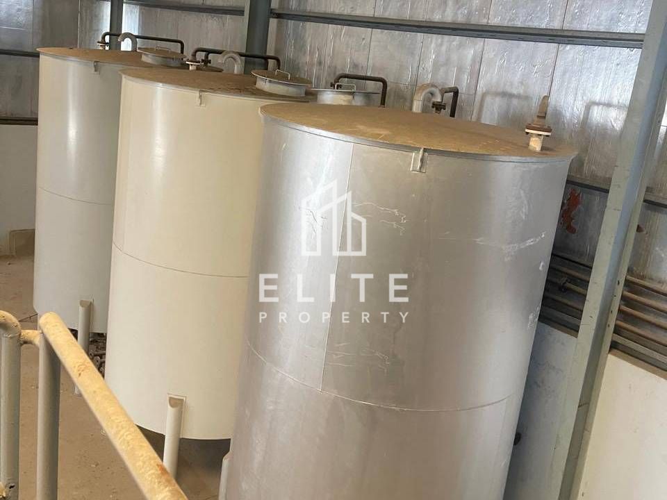 50% Completed Oil and Petroleum production plant located in Hamriyah Zone 1. For sale as 100% completed AED 28,500,000 / $7,7600,000