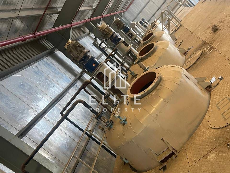 50% Completed Oil and Petroleum production plant located in Hamriyah Zone 1. For sale as 100% completed AED 28,500,000 / $7,7600,000