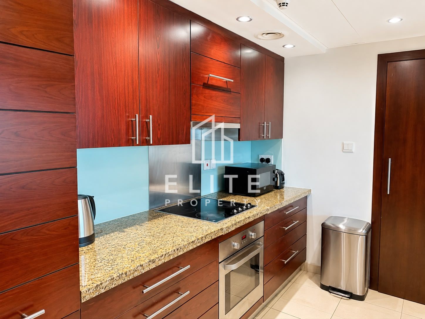 Spacious 2 Bed | Furnished | Ready to Move
