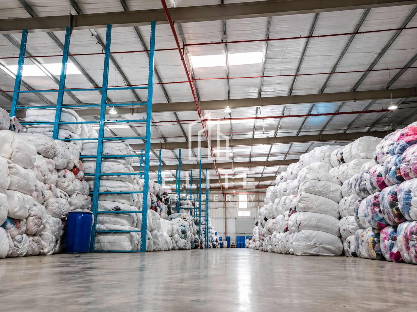 Fully operational 2nd-hand clothing factory for export business model. Selling at AED 28,000,000 or vacant without current business model excl. installed machinery & equipment for sale at AED 25,000,000 for different business models.