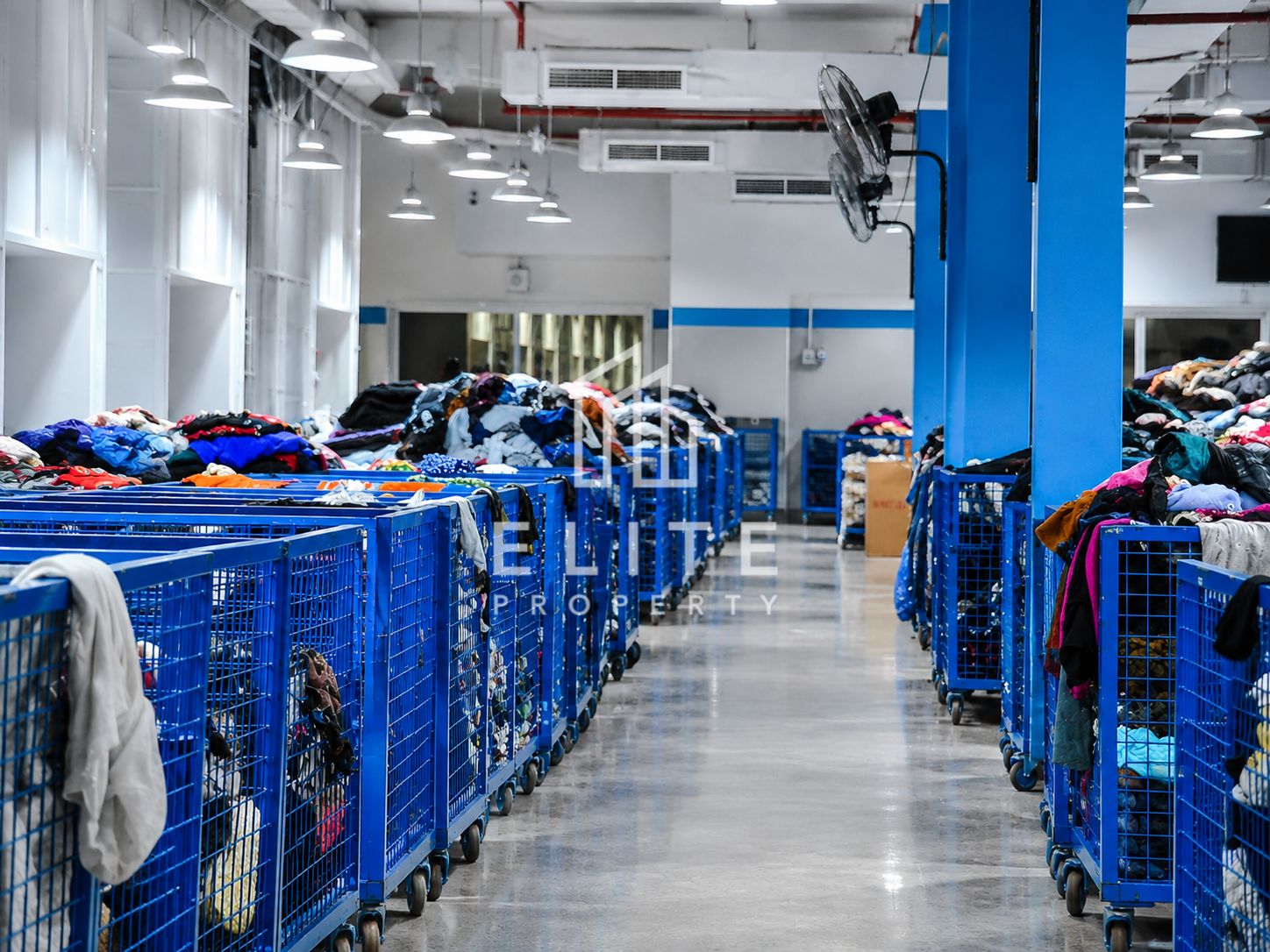 Fully operational 2nd-hand clothing factory for export business model. Selling at AED 28,000,000 or vacant without current business model excl. installed machinery & equipment for sale at AED 25,000,000 for different business models.