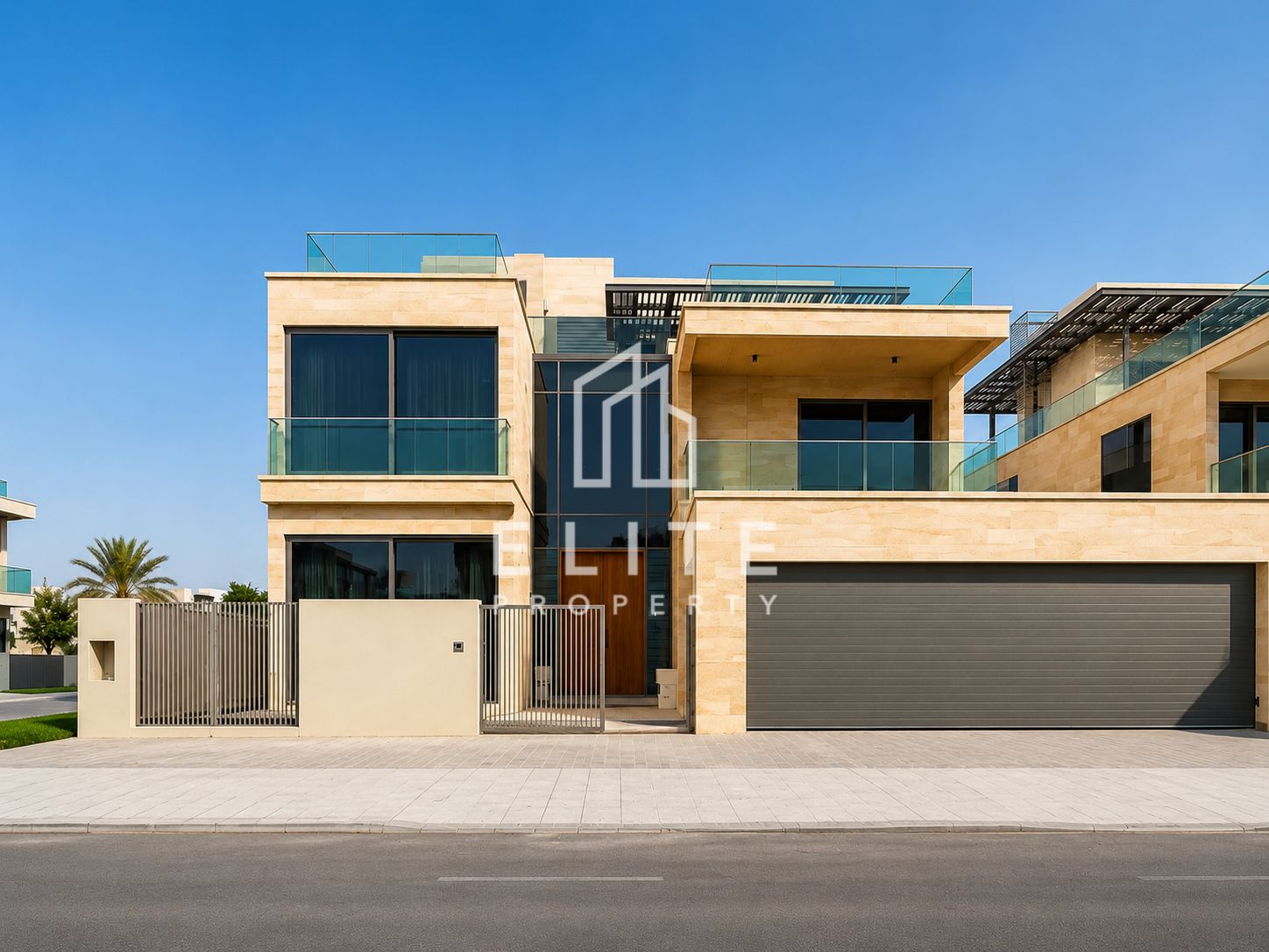 Lagoon Facing | Corner Plot | Luxury Mansion
