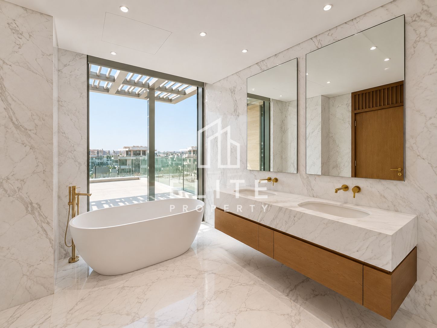 Lagoon Facing | Corner Plot | Luxury Mansion